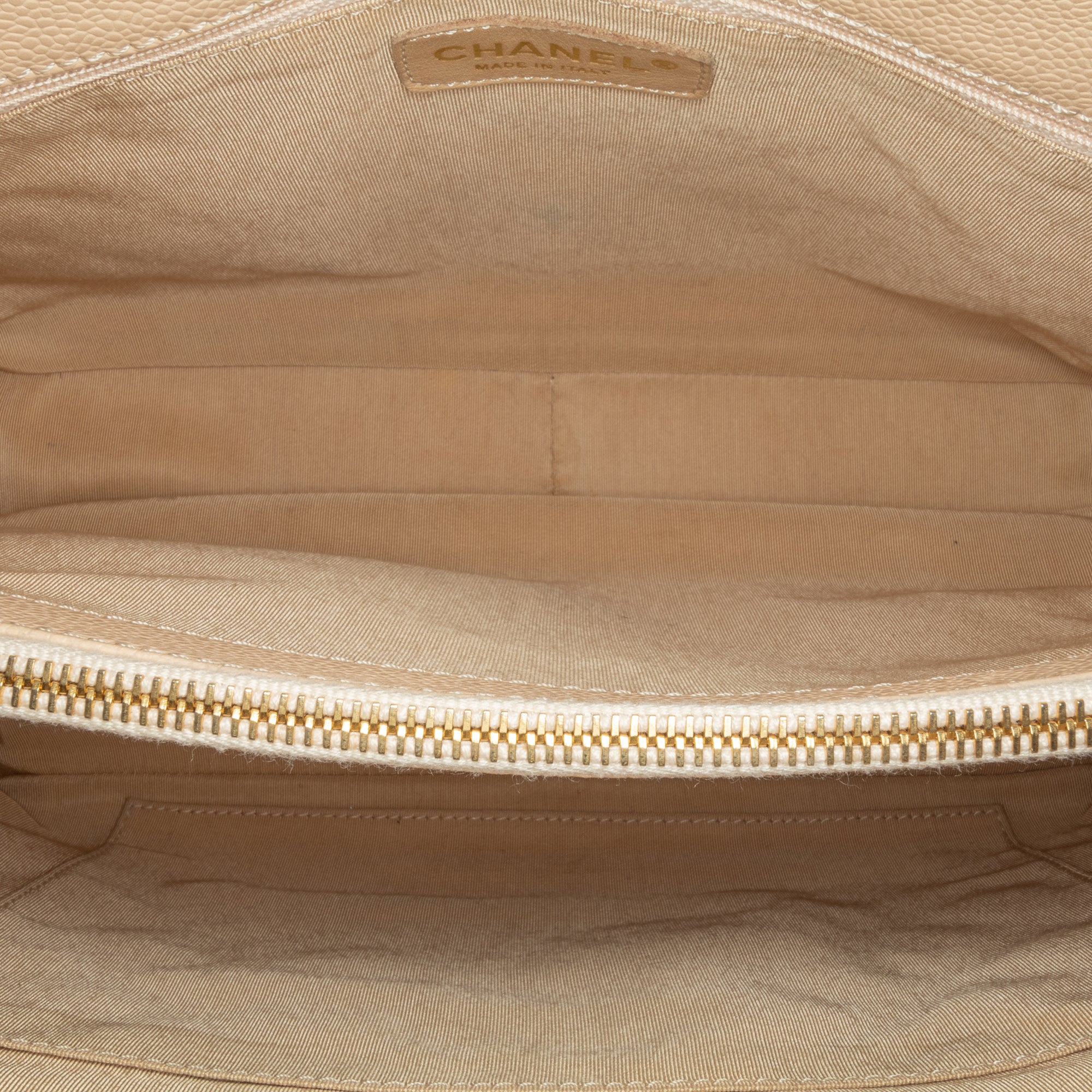 Caviar Grand Shopping Tote_4