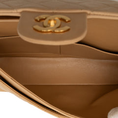 Medium Classic Lambskin Double Flap