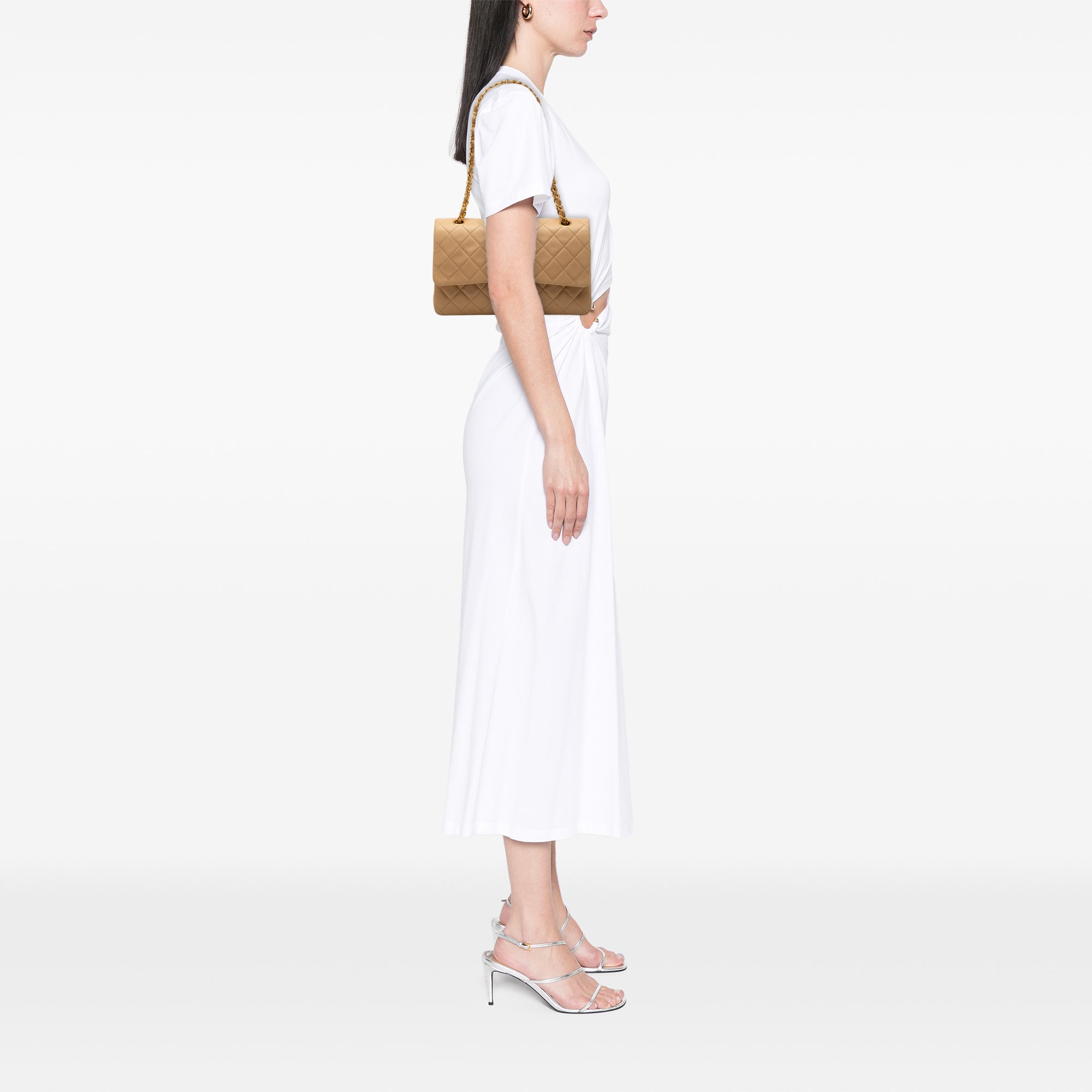 Medium Classic Lambskin Double Flap