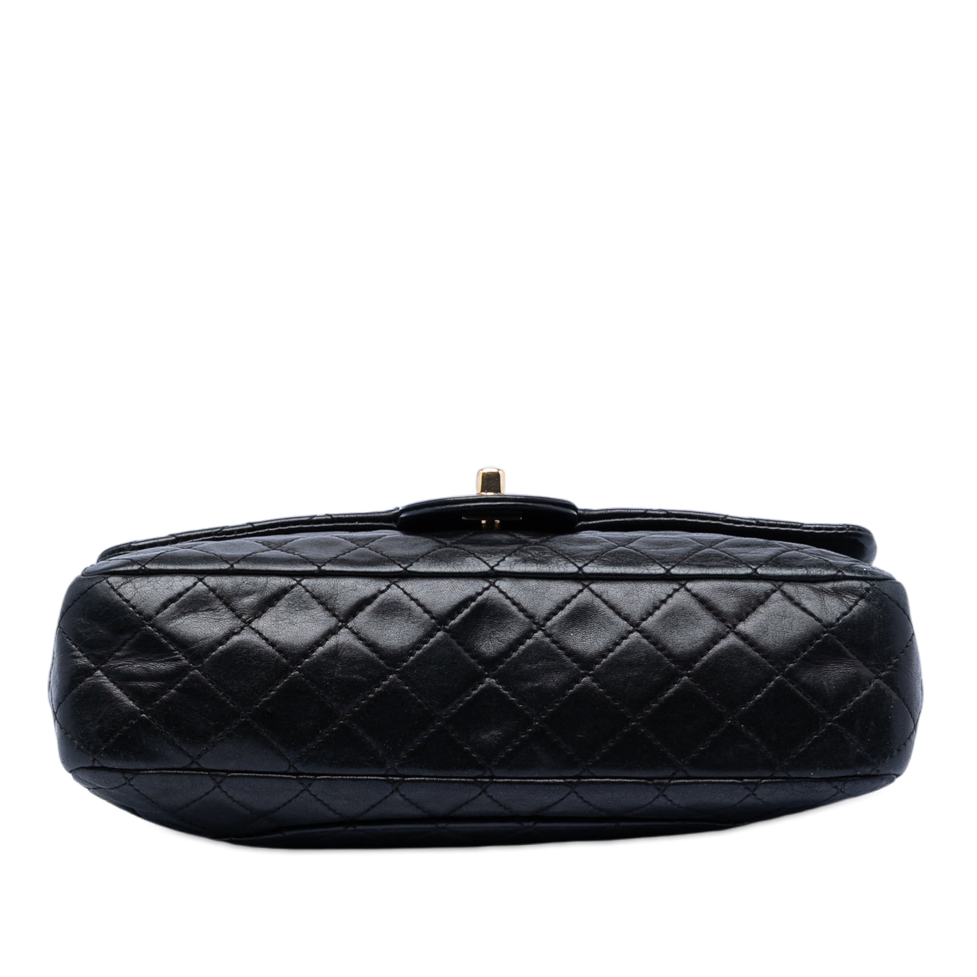 Medium Classic Lambskin Valentines Heart Charms Single Flap