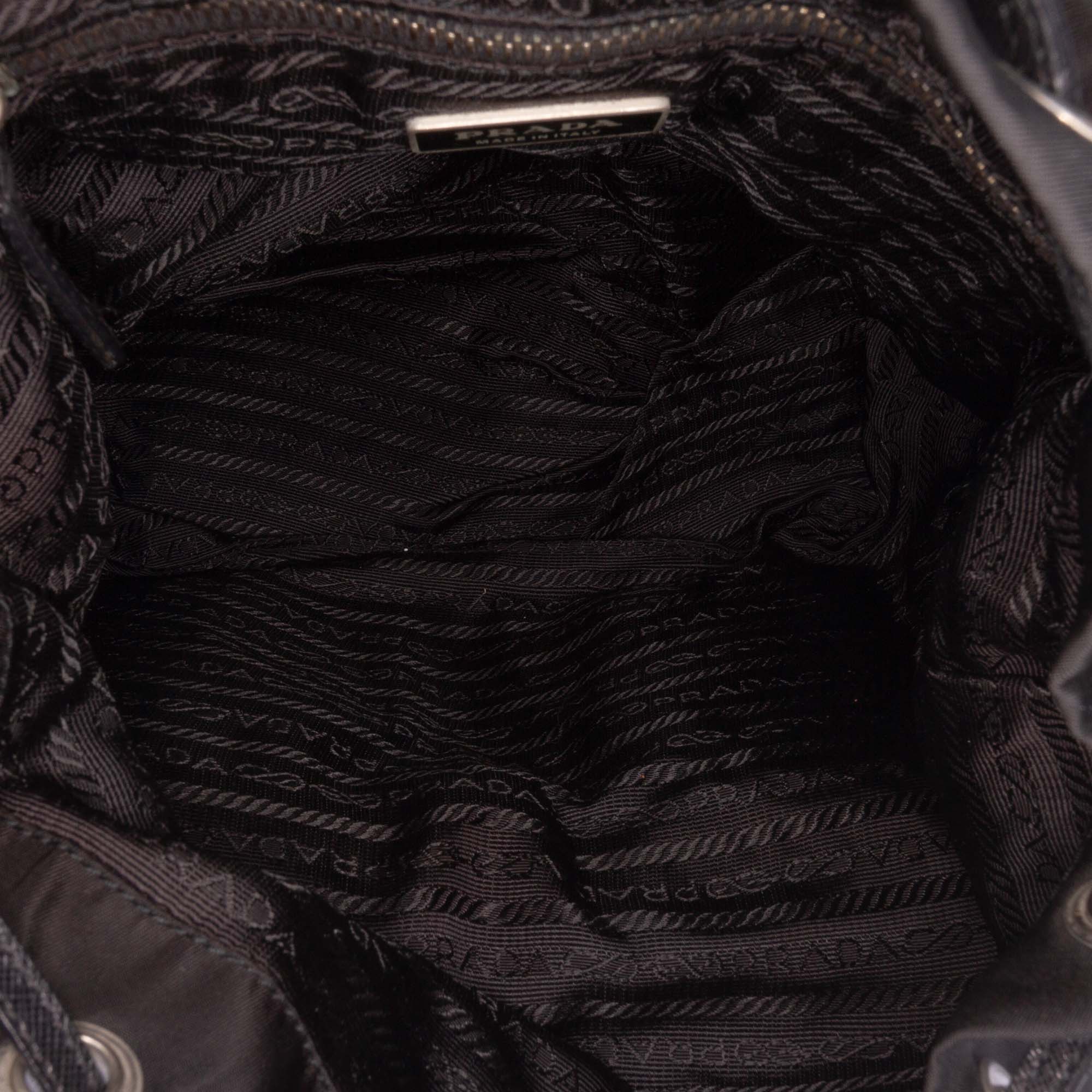 Tessuto Shoulder Bag