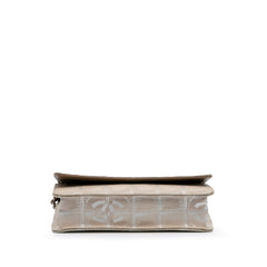 New Travel Line Nylon Wallet On Chain