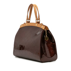 Monogram Vernis Brea MM