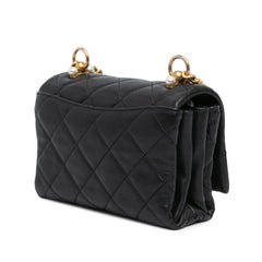 Quilted Calfskin Pearl CC Accordion Flap