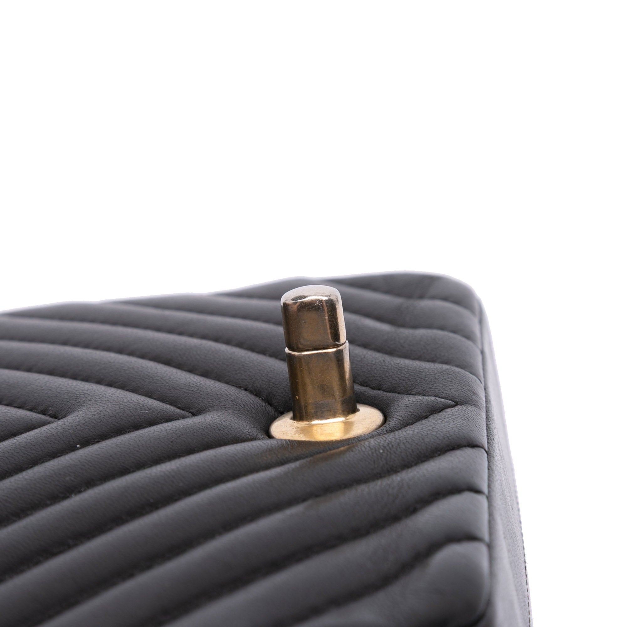 Mini Square Classic Chevron Lambskin Single Flap