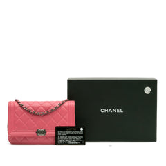 Lambskin Boy Wallet On Chain