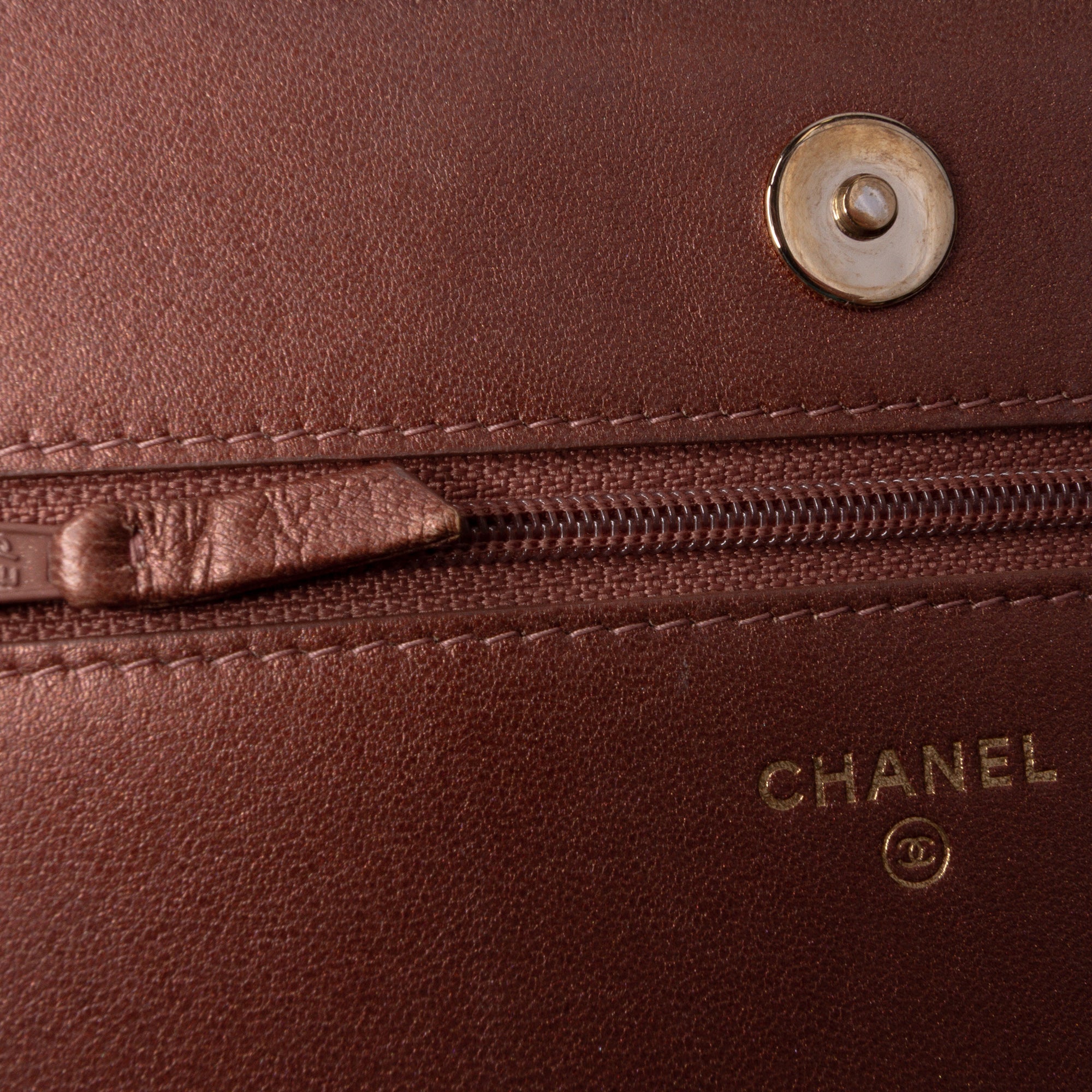 Quilted Metallic Lambskin Enamel CC Wallet On Chain