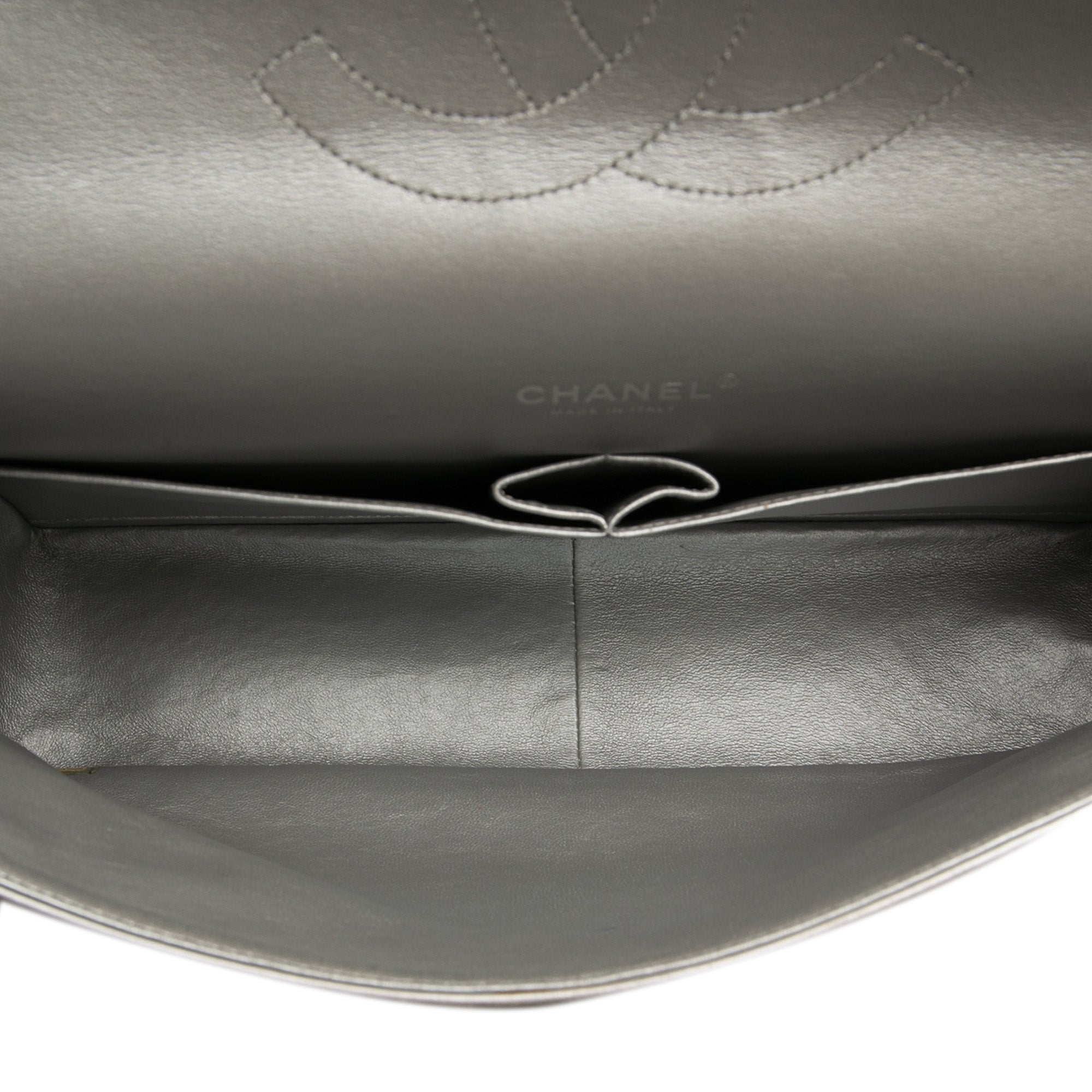 Maxi Classic Lambskin Double Flap