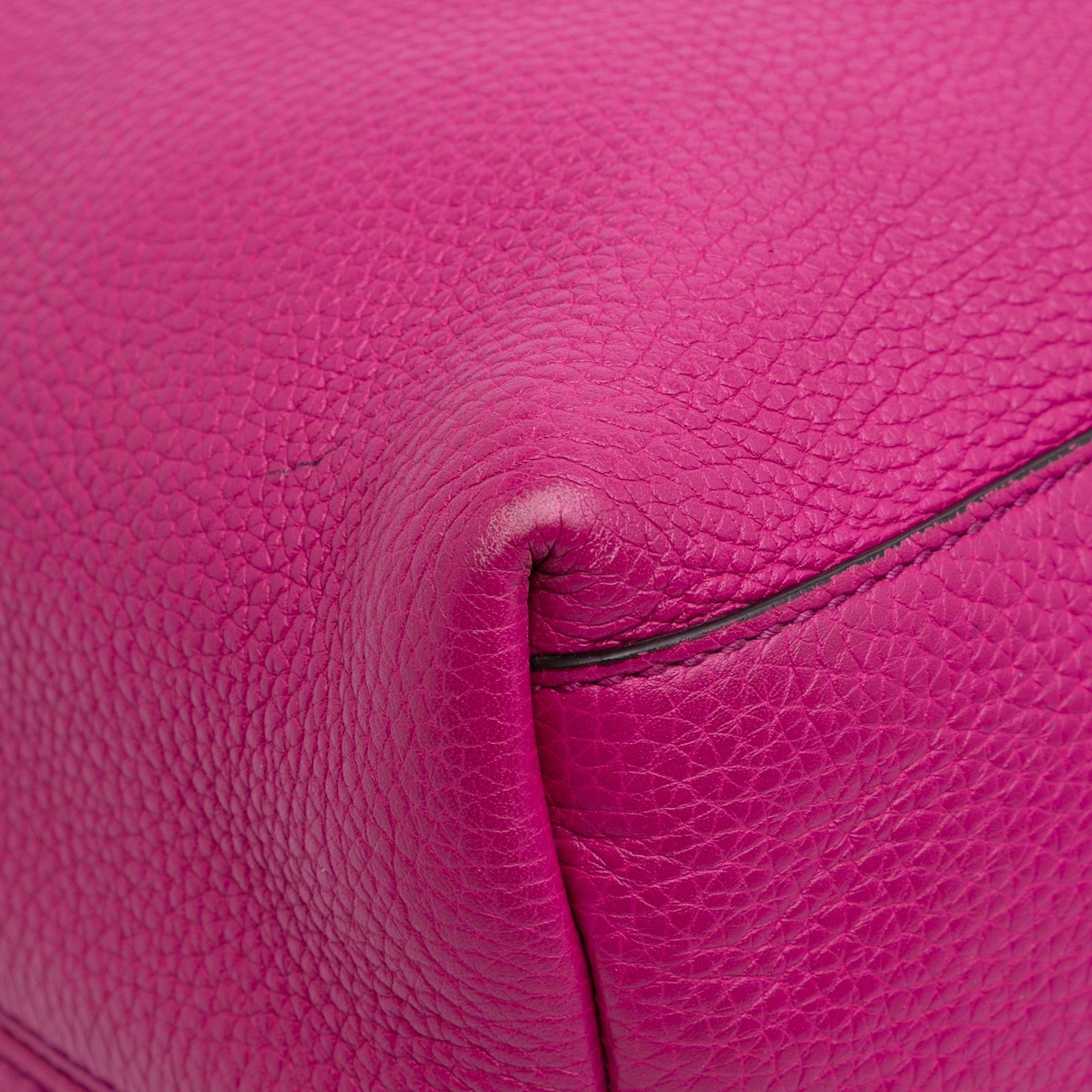 Medium Leather Soho Chain Tote