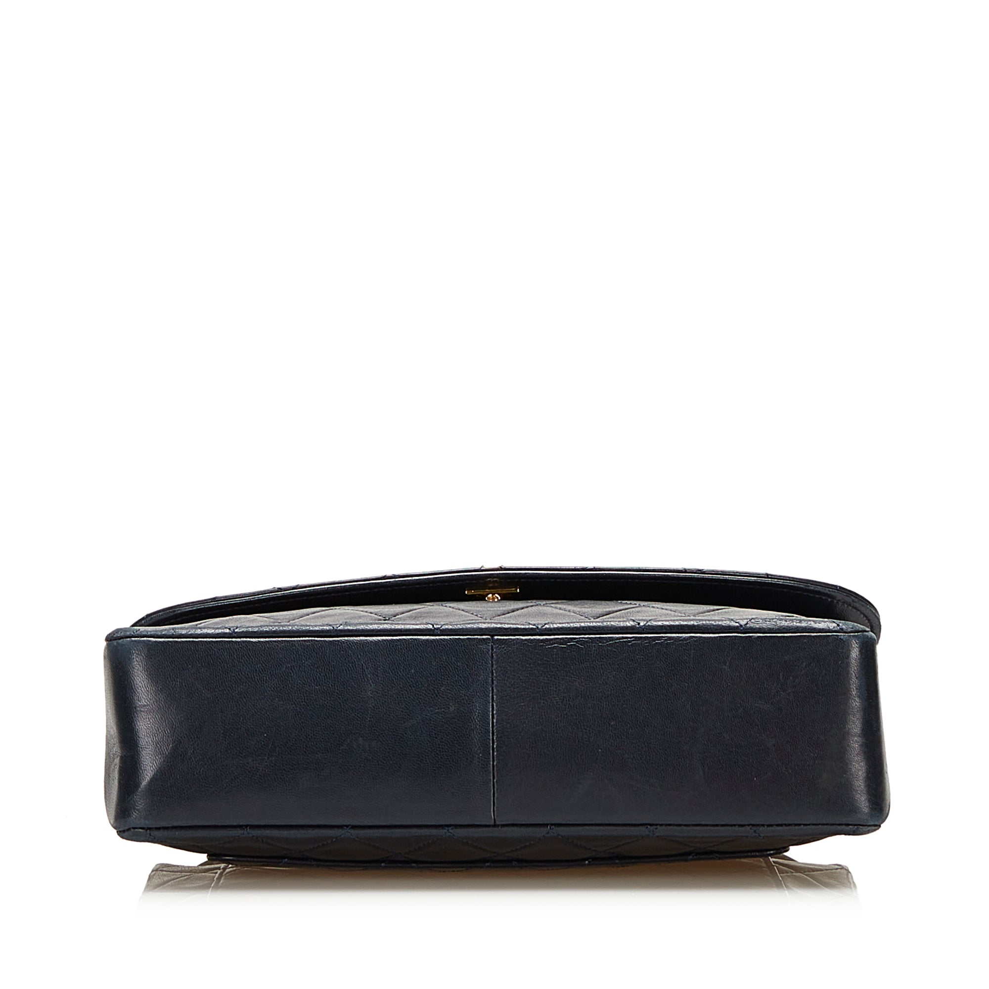 Maxi Classic Lambskin Single Flap_3