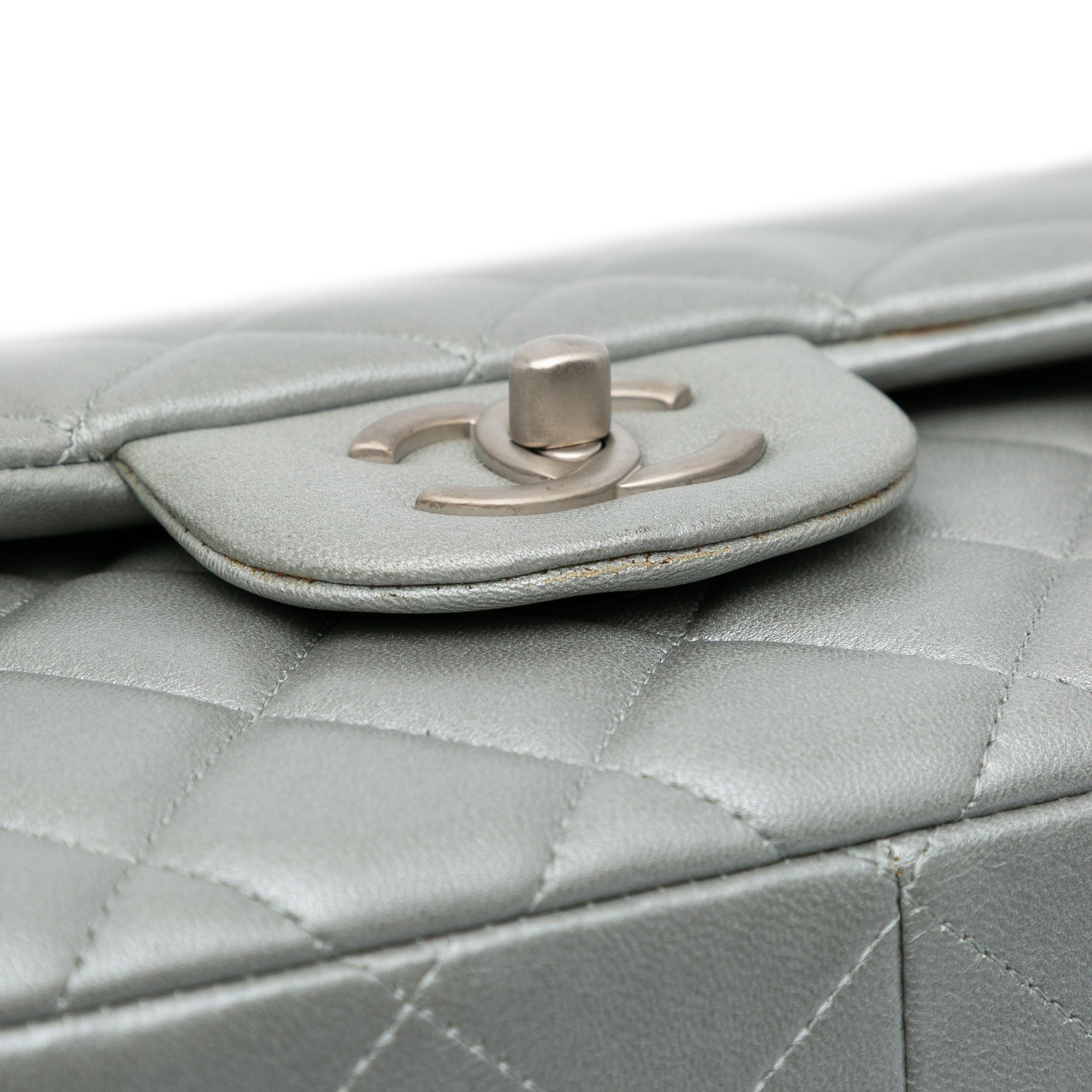 Jumbo Classic Lambskin Double Flap