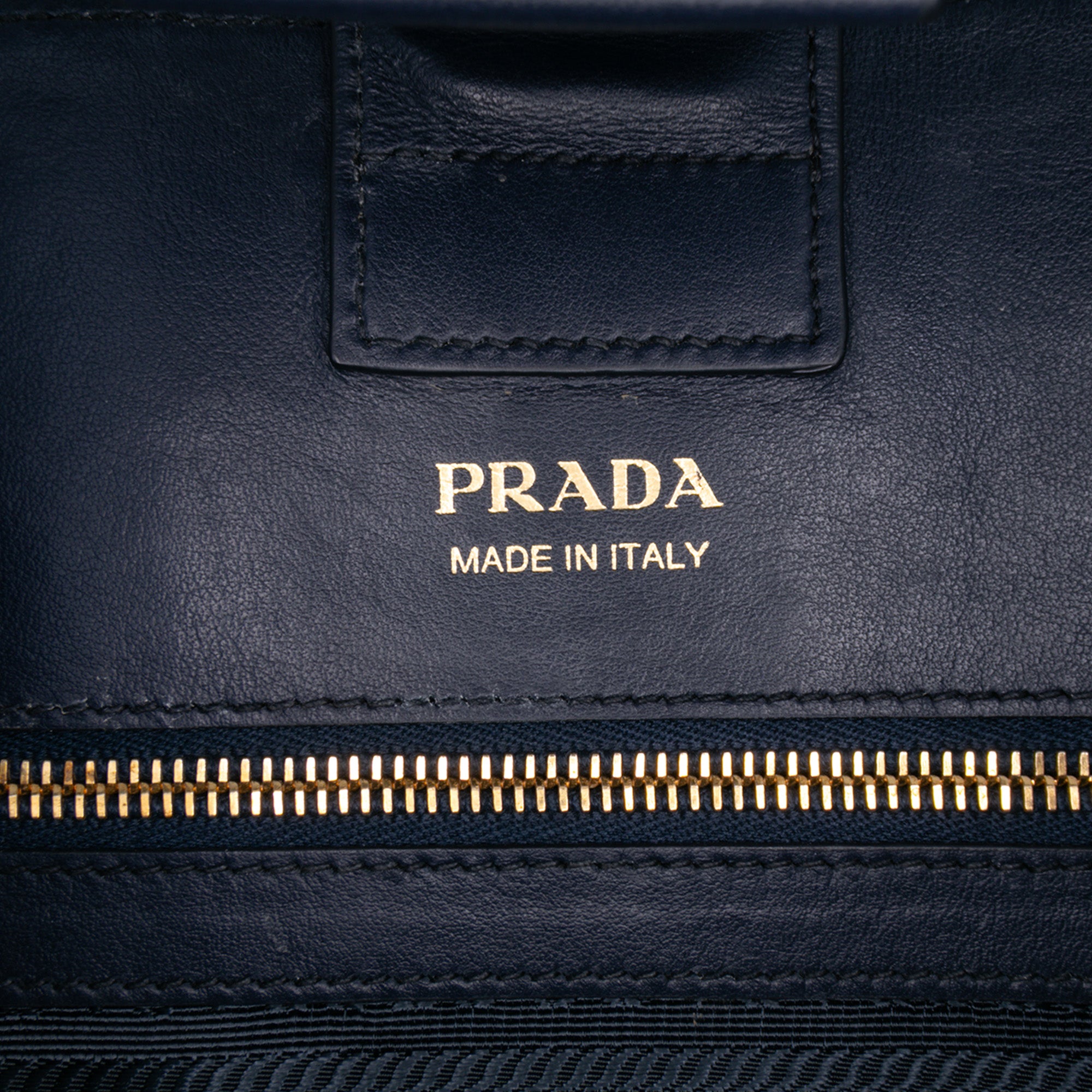 City Calf Bibliotheque Satchel
