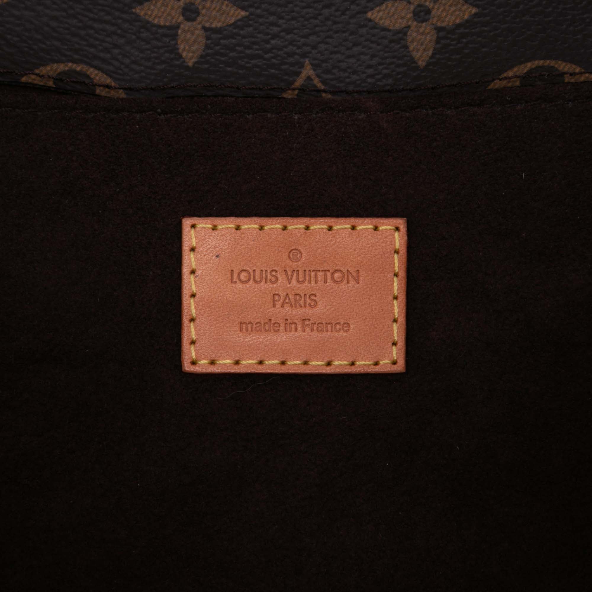Monogram Pochette Metis