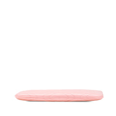 GG Marmont Matelasse Leather Clutch