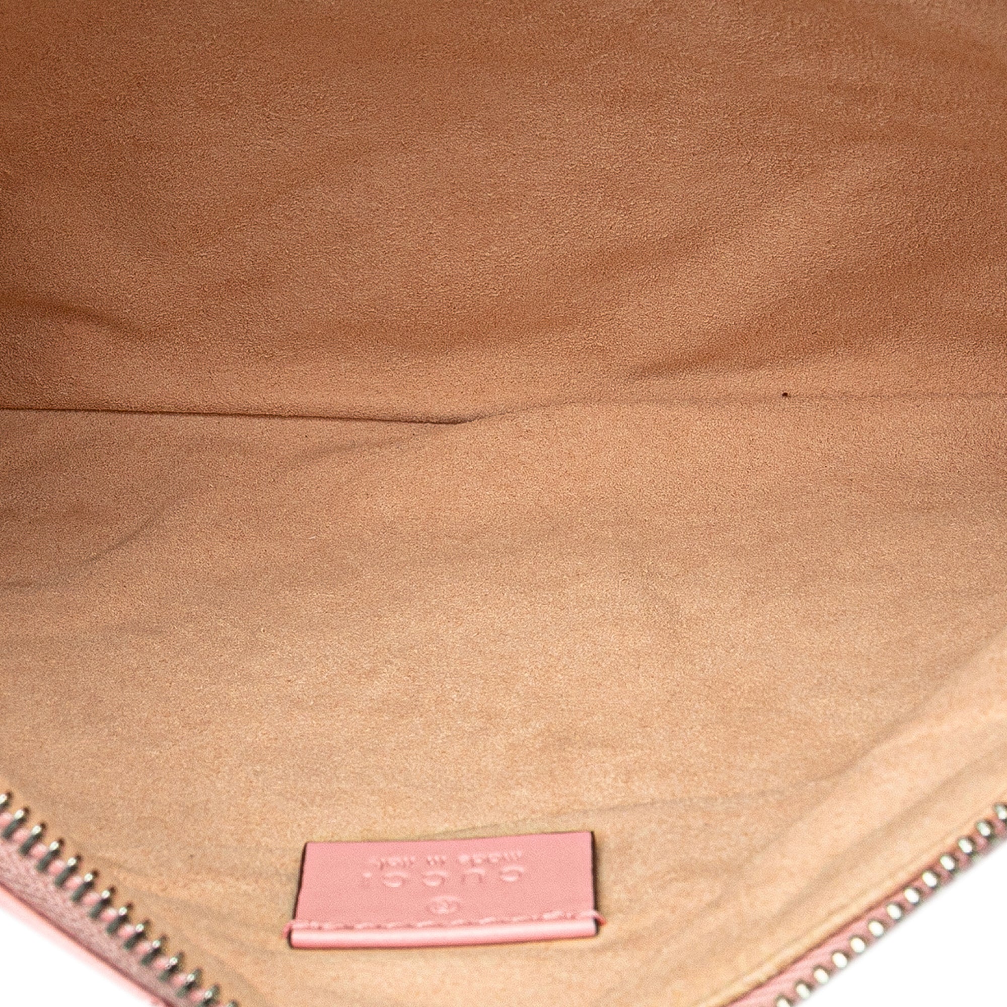 GG Marmont Matelasse Leather Clutch