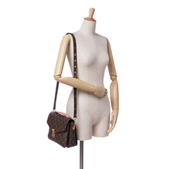 Monogram Pochette Metis
