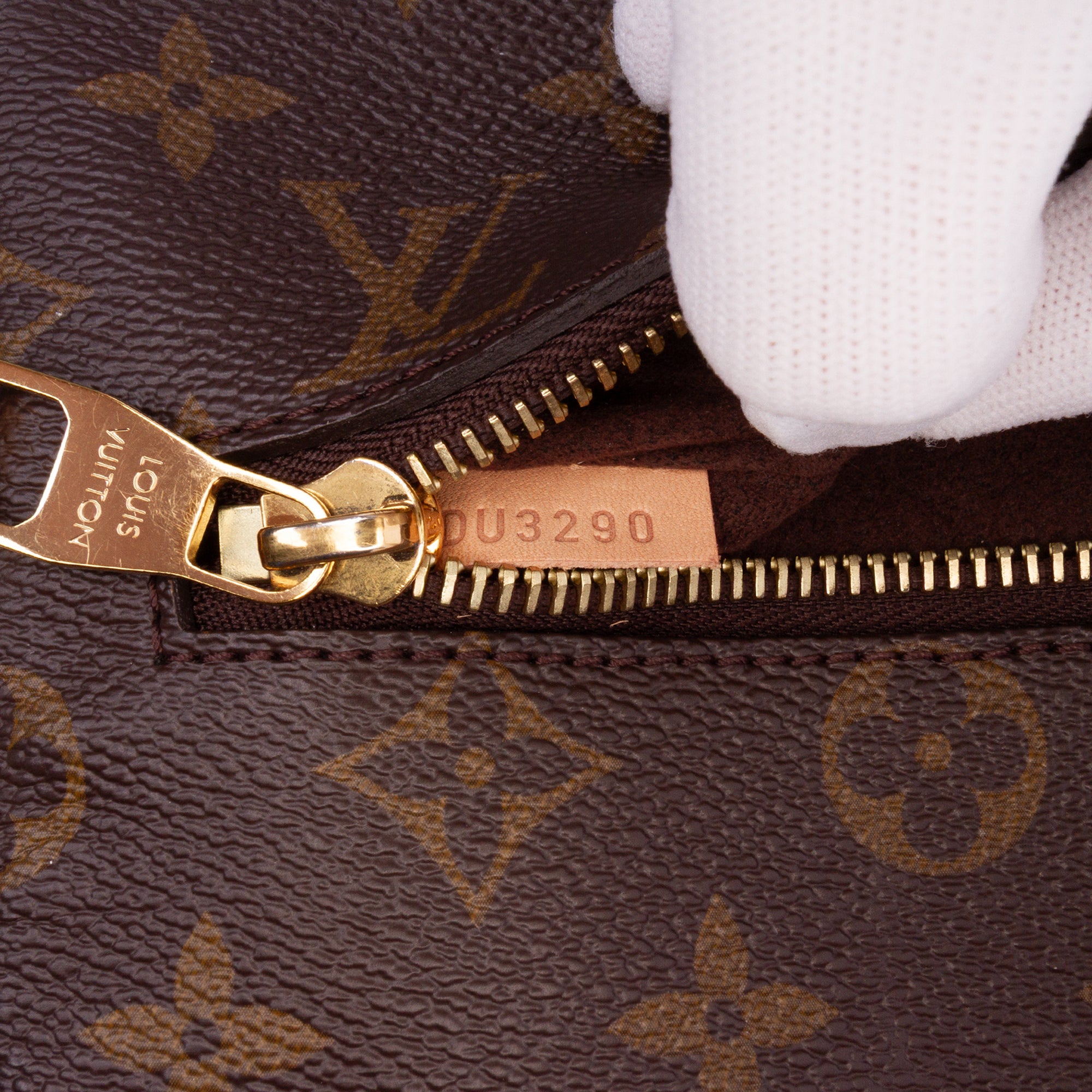 Monogram Pochette Metis