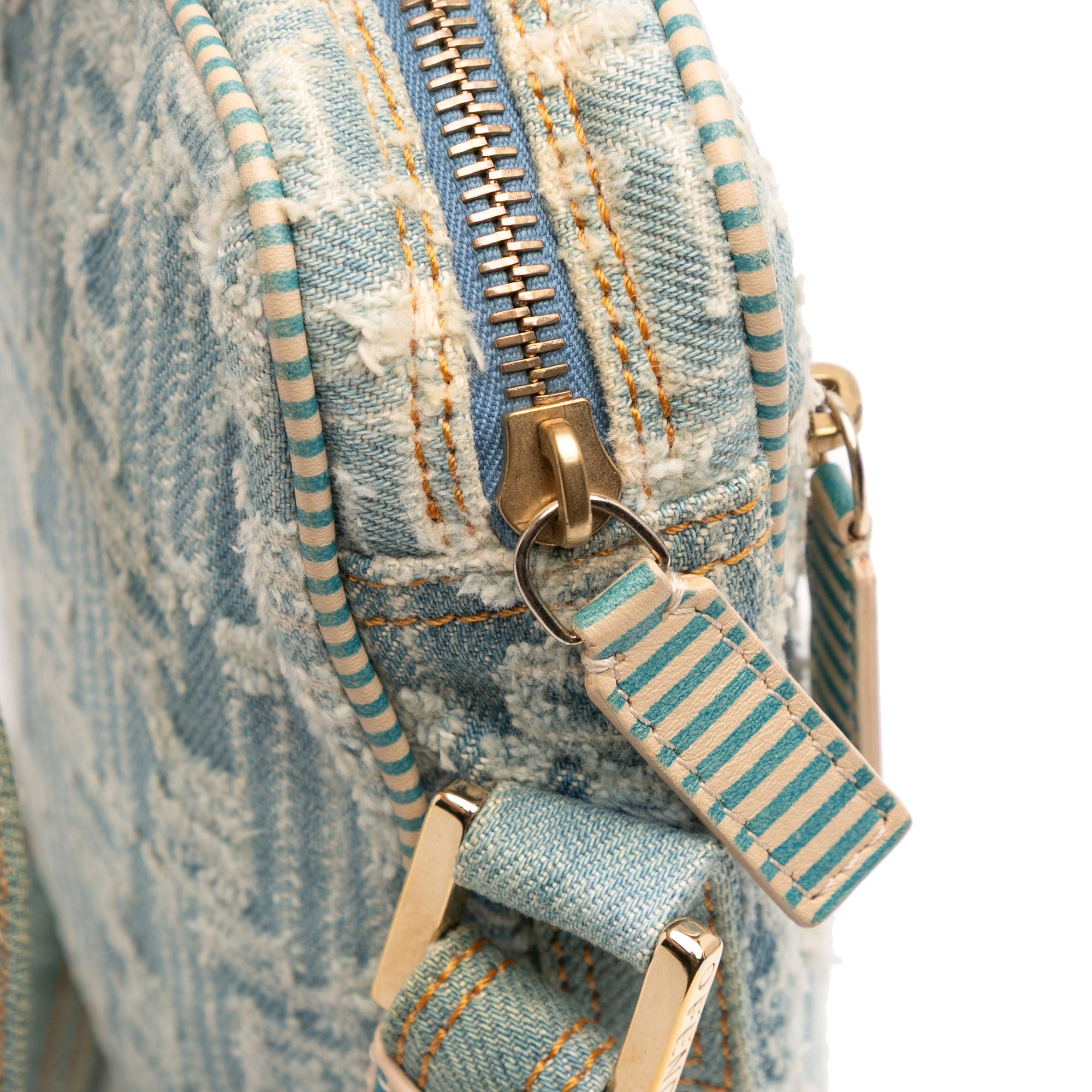Zucca Denim Crossbody