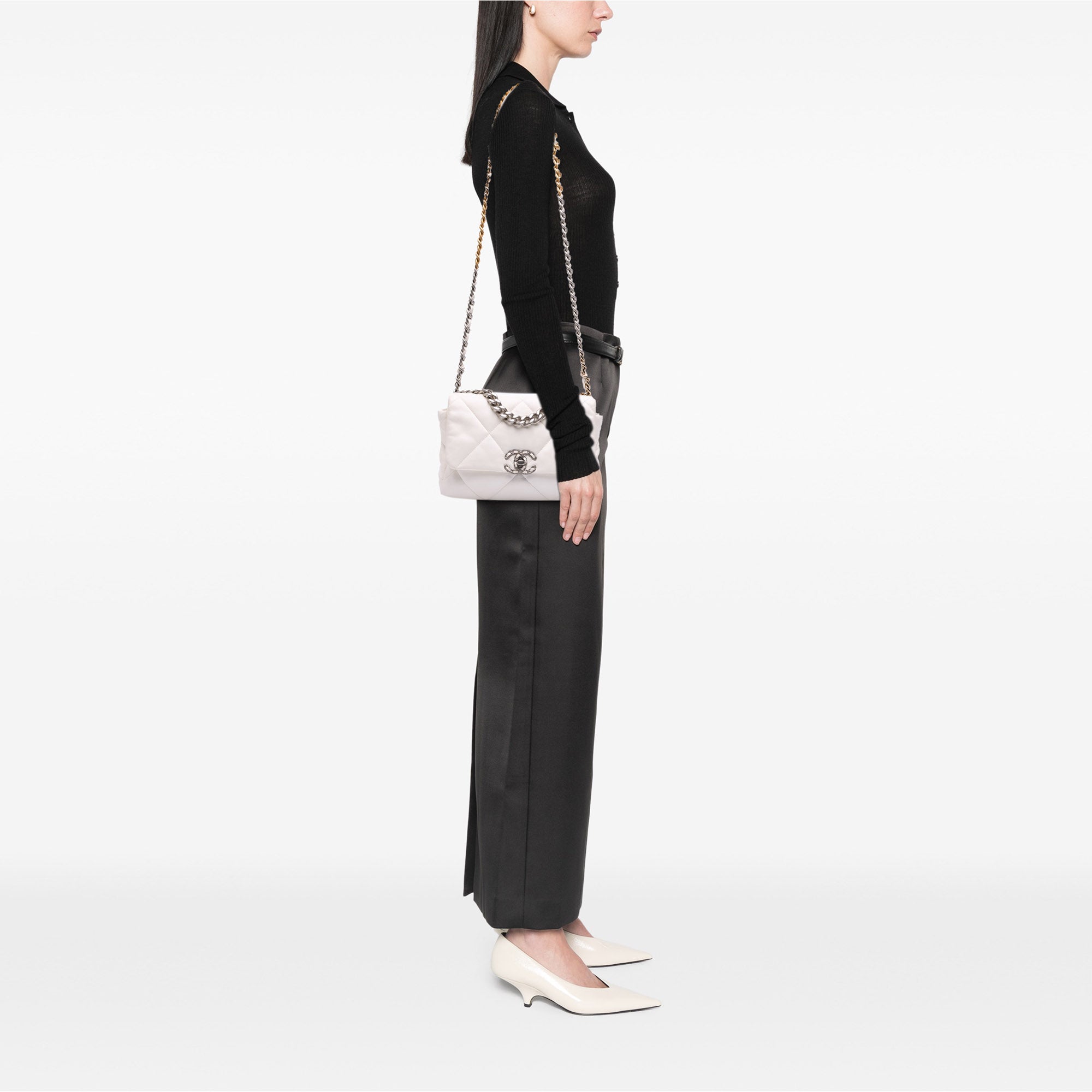 Medium Lambskin 19 Flap
