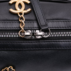 Calfskin Signature Chain 20s Bowling Bag