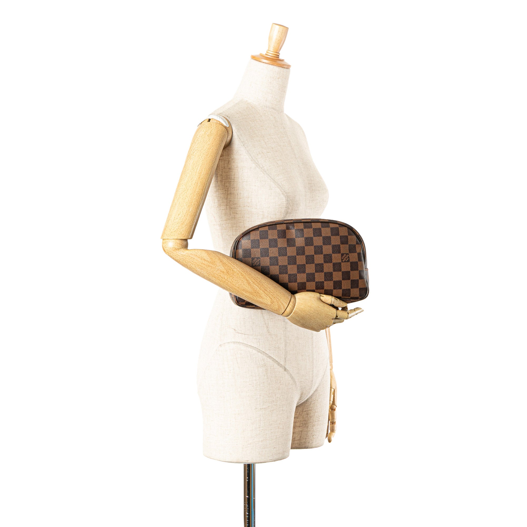 Damier Ebene Trousse Toilette 25