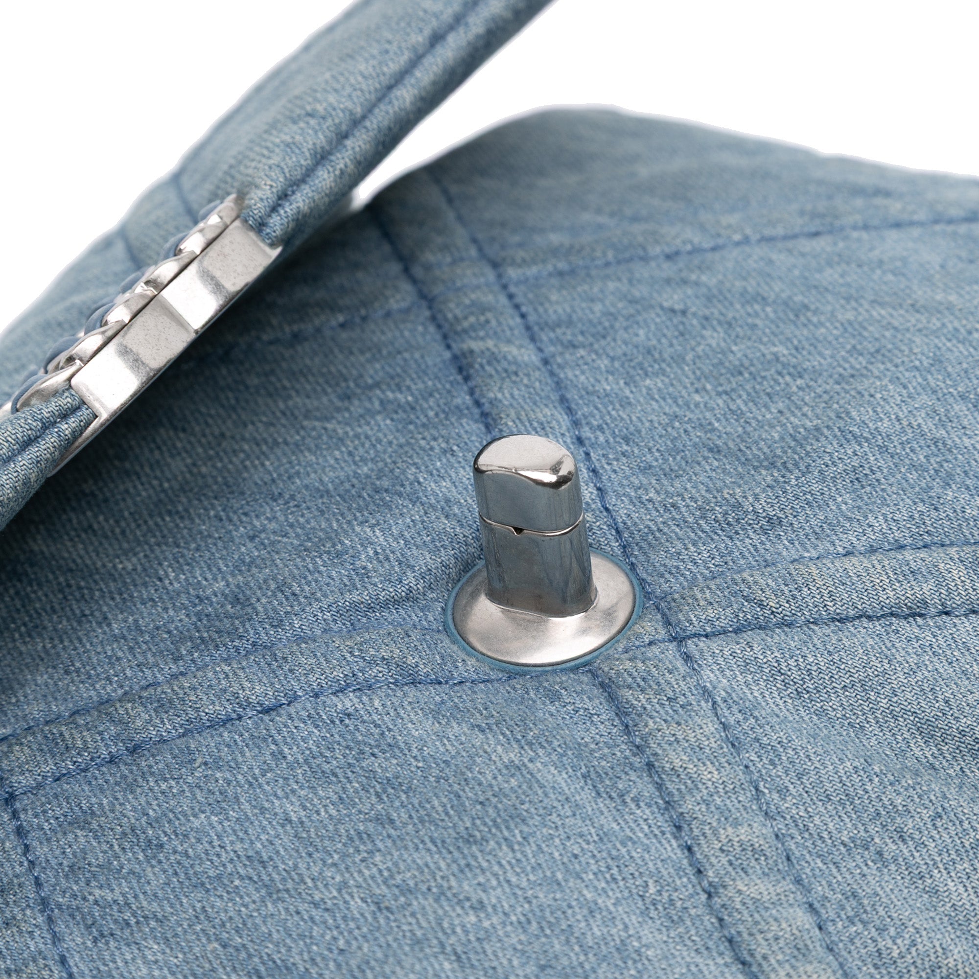 Medium Double Stitched Denim 19 Flap