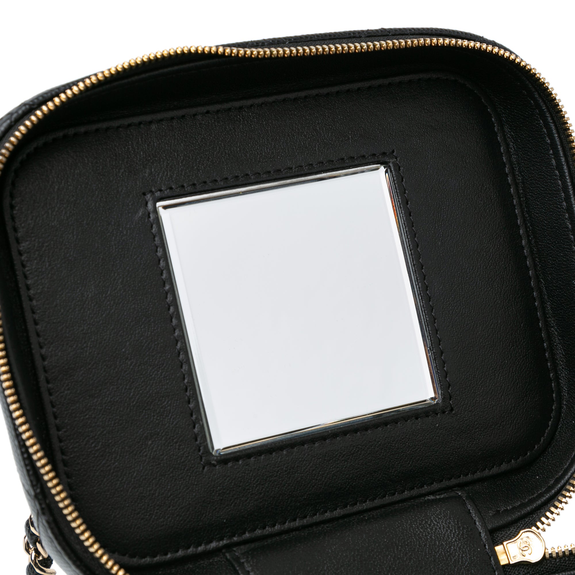 CC Quilted Caviar Top Handle Vanity Case with Chain