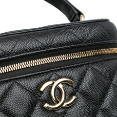 CC Quilted Caviar Top Handle Vanity Case with Chain