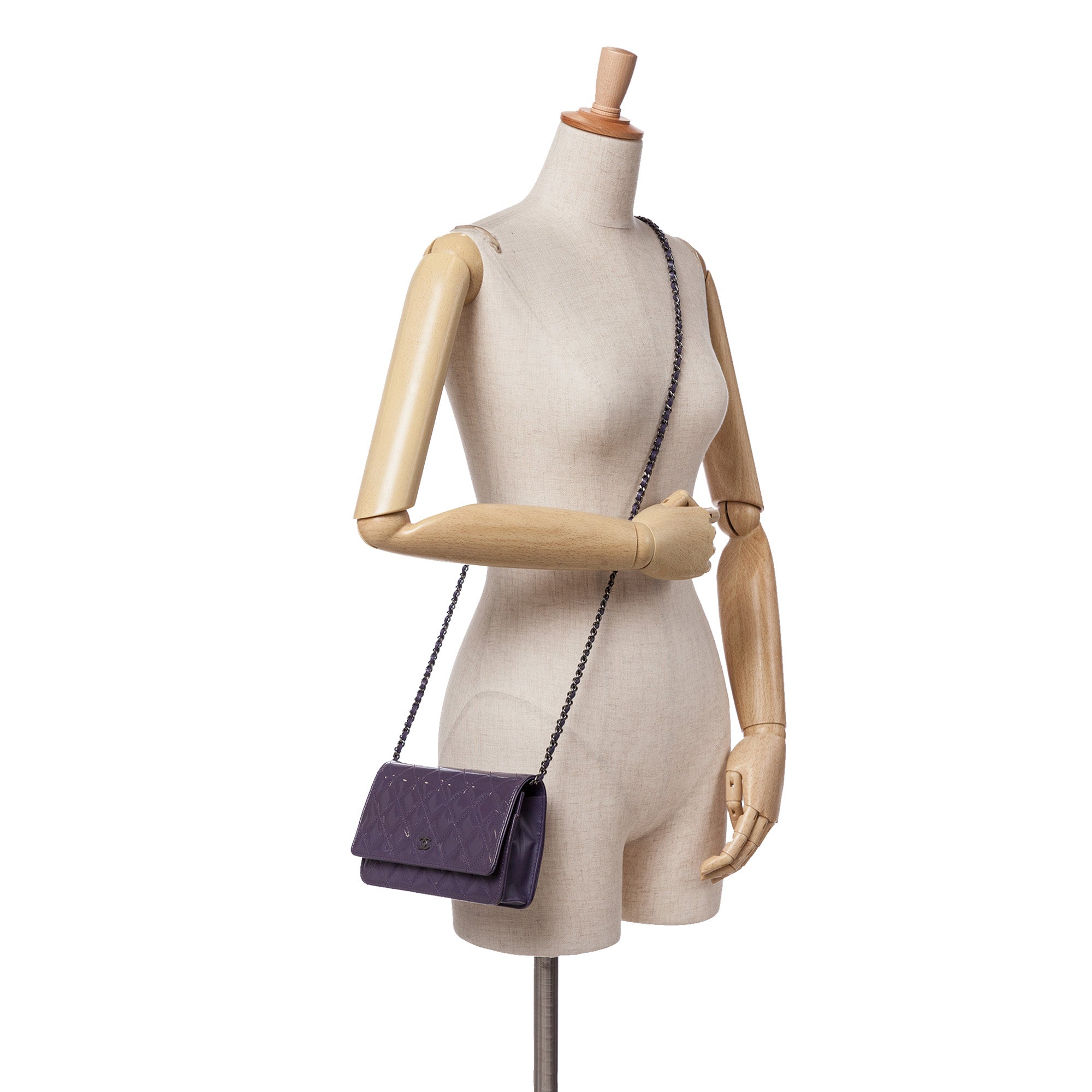 Classic Patent Wallet On Chain