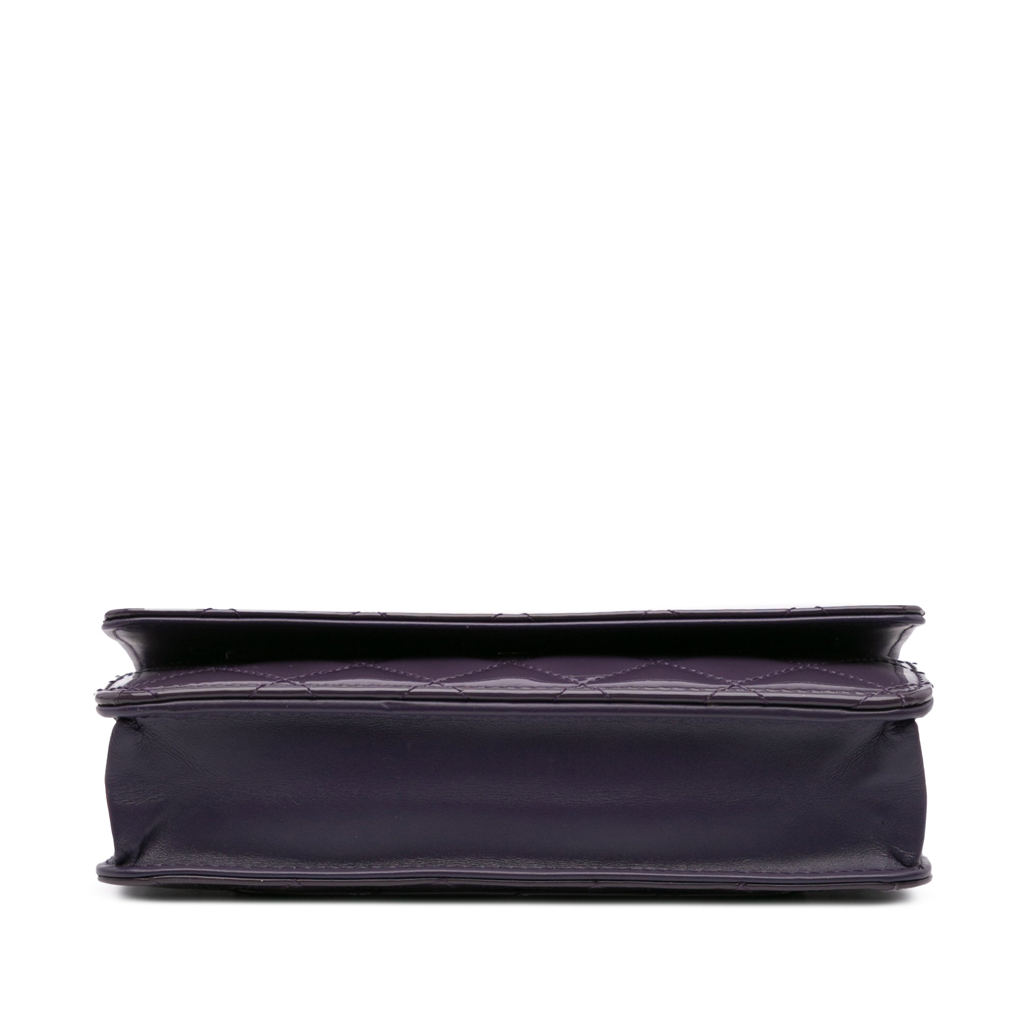 Classic Patent Wallet On Chain