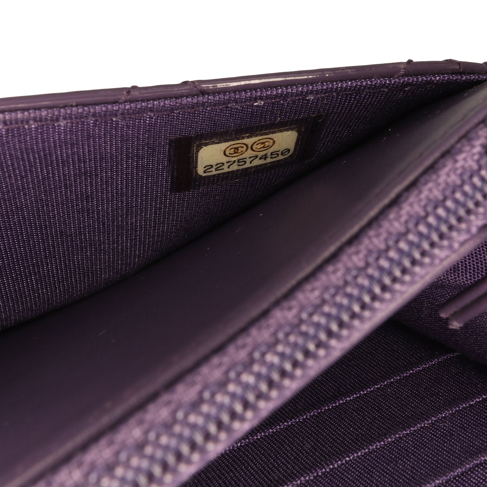 Classic Patent Wallet On Chain