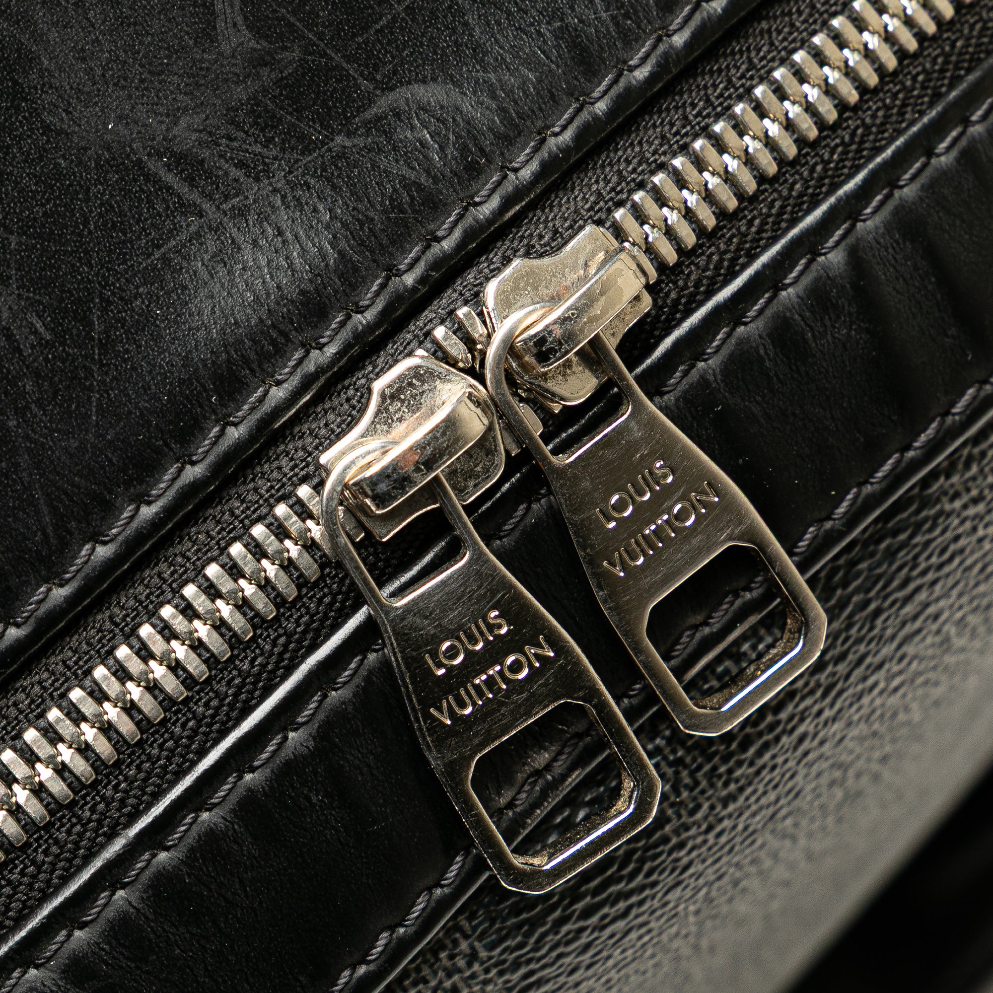 Damier Graphite Josh