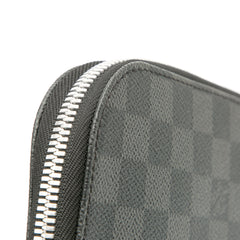 Damier Graphite Horizon Laptop Sleeve