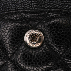 Medium Classic Caviar Double Flap