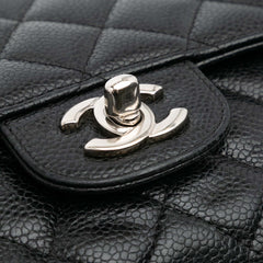 Medium Classic Caviar Double Flap
