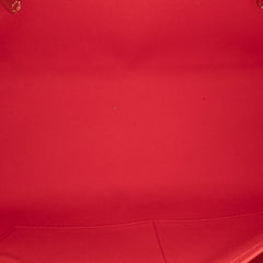Monogram Vernis Brea MM