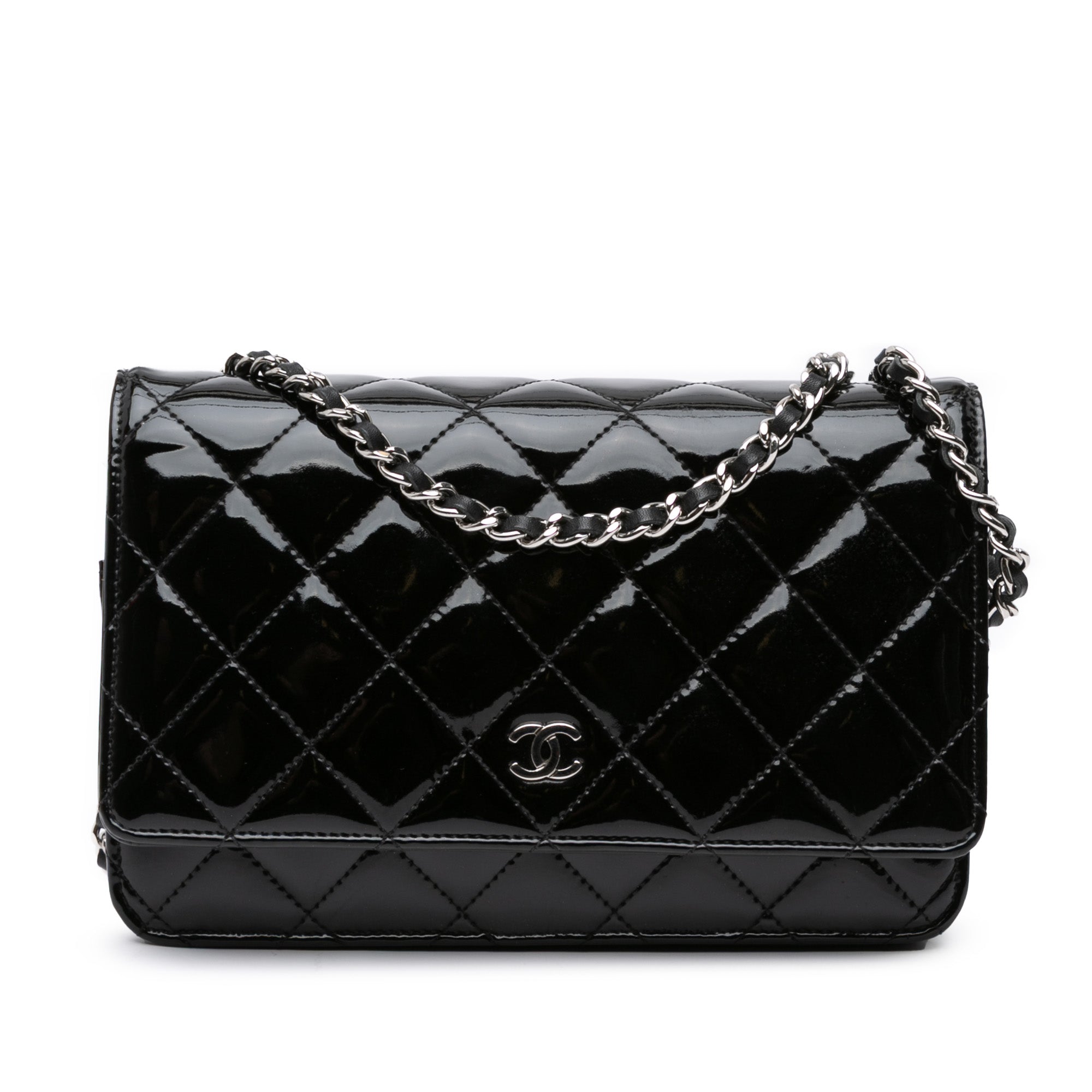 CC Quilted Patent Wallet On Chain