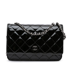 CC Quilted Patent Wallet On Chain