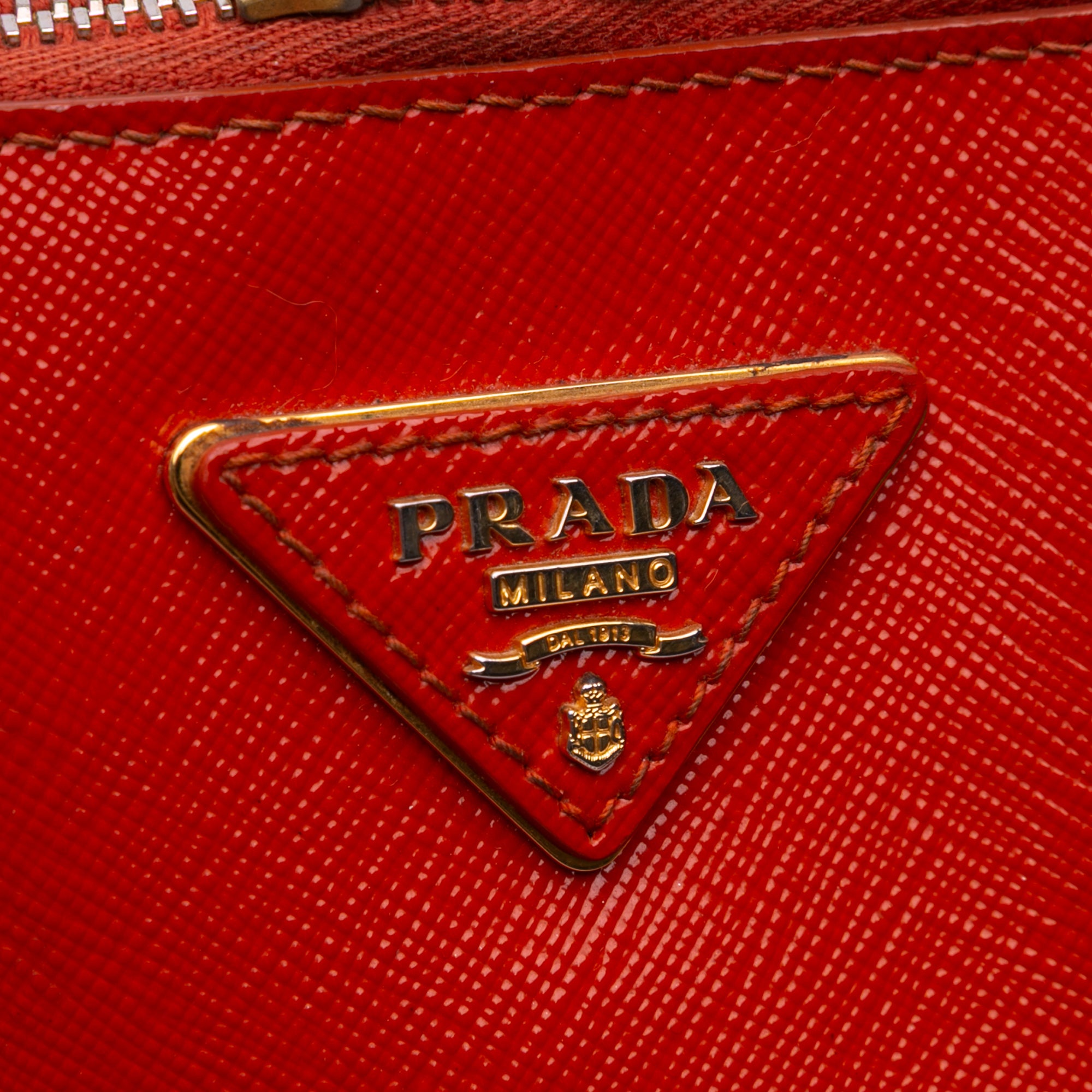 Medium Saffiano Vernice Promenade Satchel
