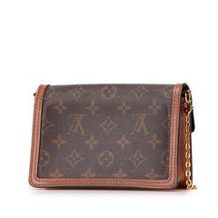 Monogram Reverse Dauphine Wallet on Chain
