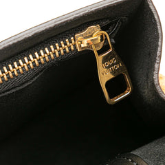 Monogram Reverse Dauphine Wallet on Chain