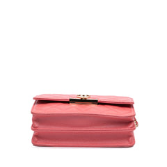 Quilted Caviar Golden Class Wallet On Chain