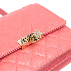 Quilted Caviar Golden Class Wallet On Chain