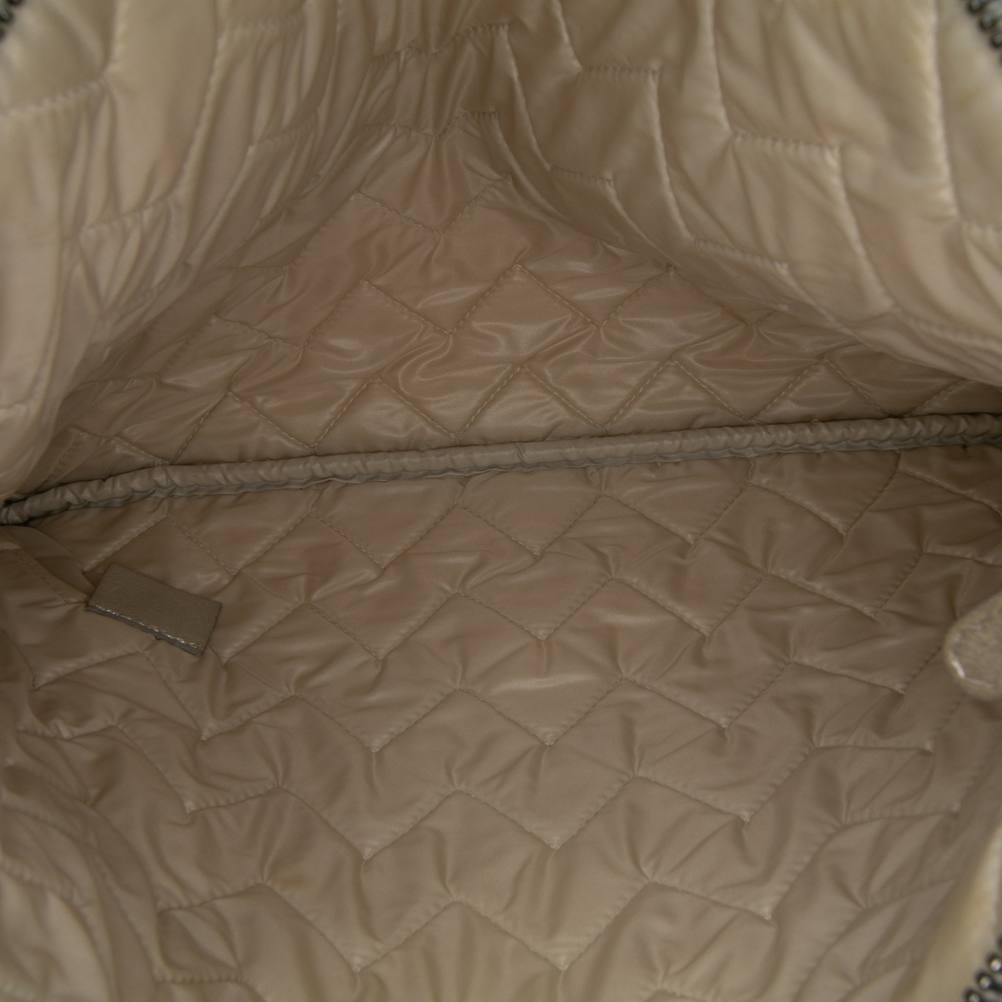 Medium Metallic Chevron Calfskin O Case Clutch