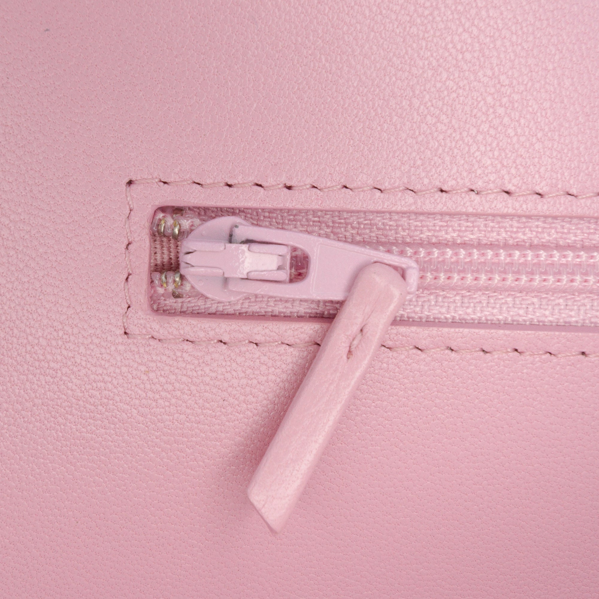 Quilted Lambskin 19 Wallet on Chain