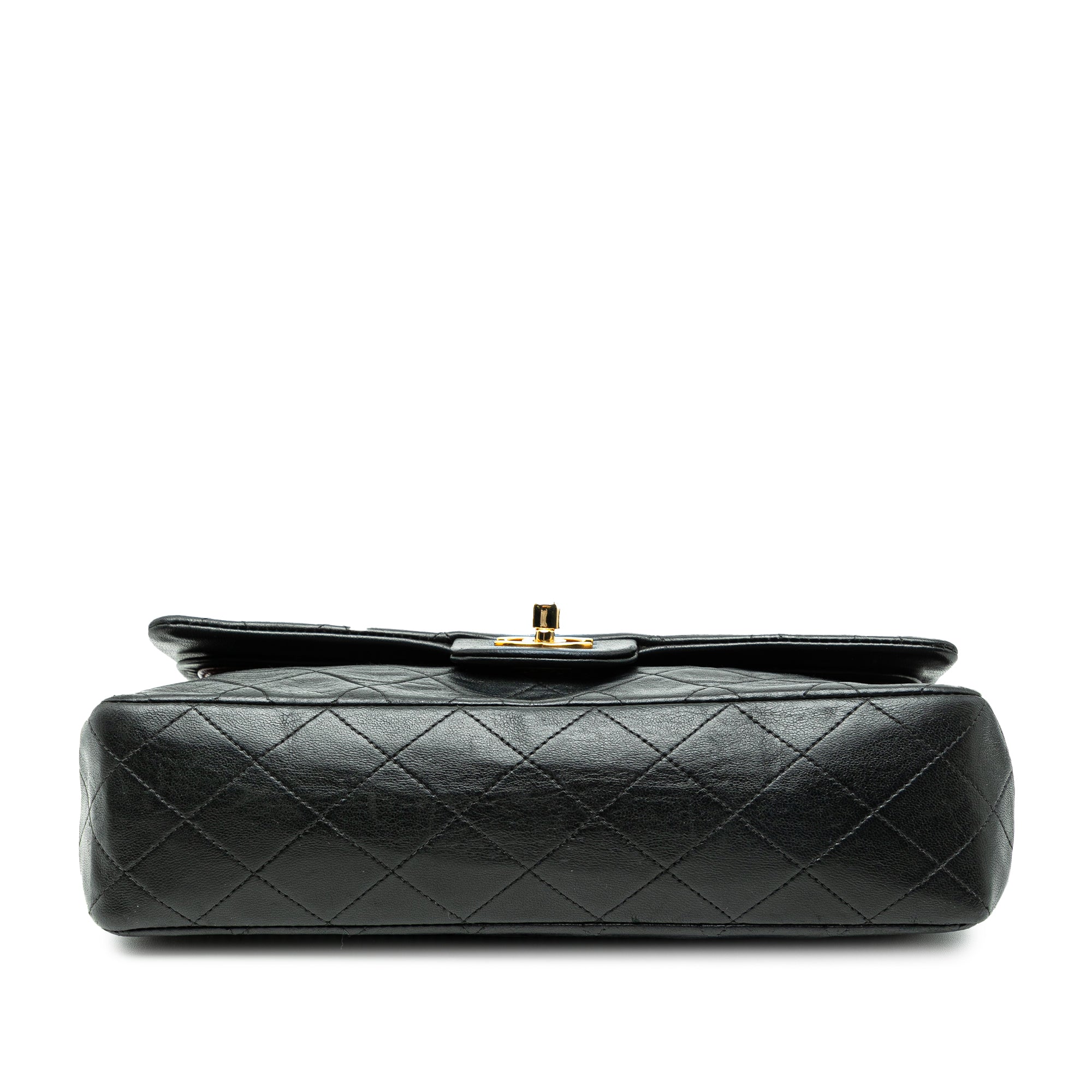 Medium Classic Lambskin Double Flap