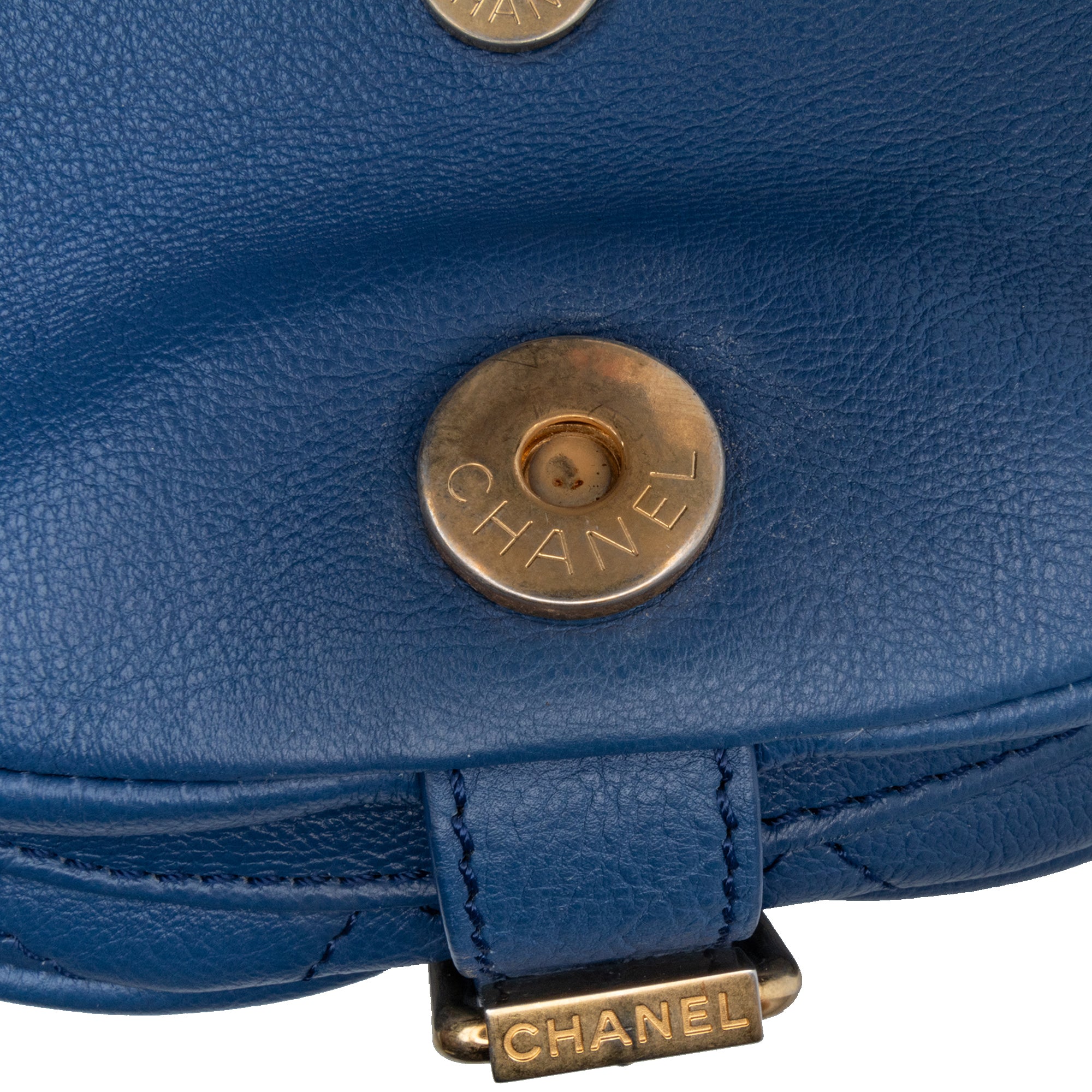 Quilted Grained Calfskin Casual Trip Messenger
