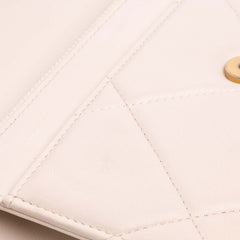 Quilted Lambskin 19 Wallet on Chain