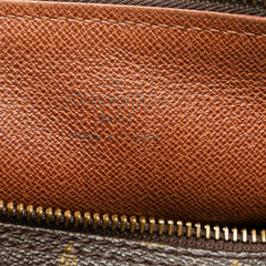 Monogram Papillon 30