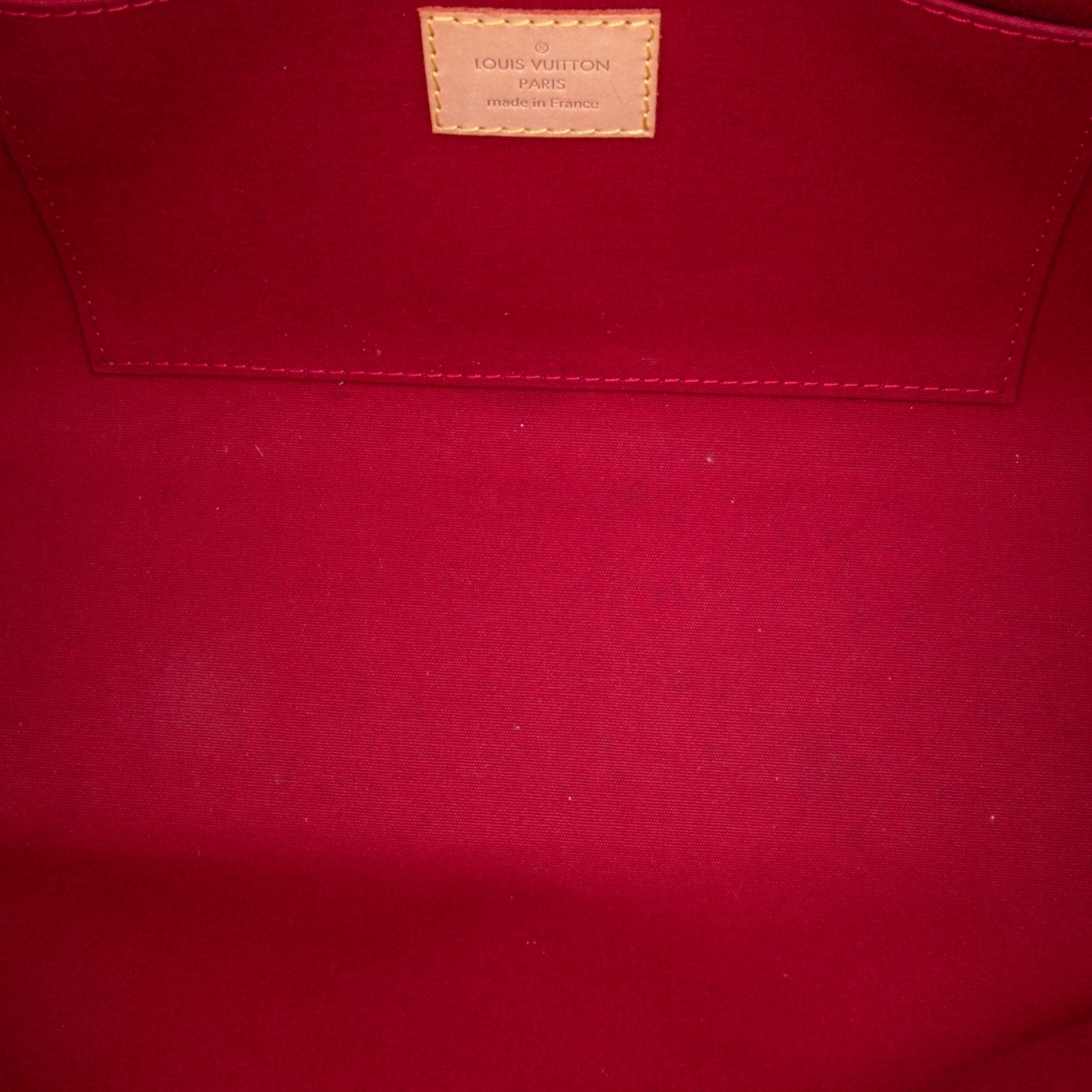 Monogram Vernis Roxbury Drive